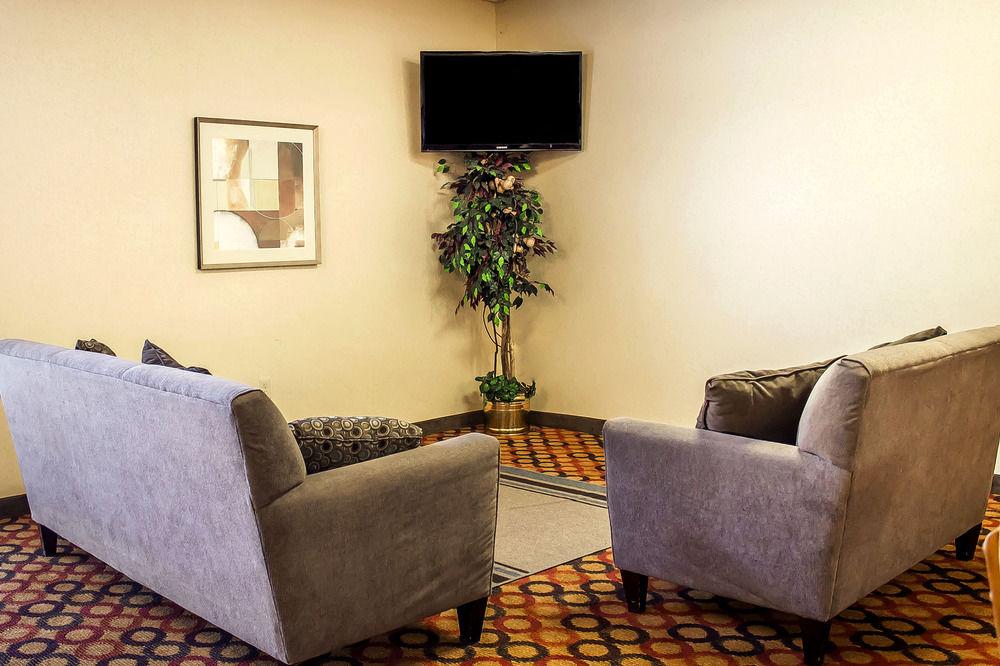 Wilkes-Barre Inn & Suites Dış mekan fotoğraf