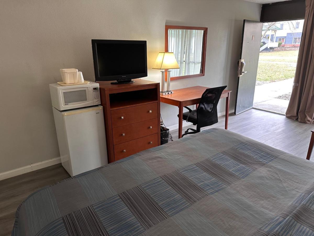 Wilkes-Barre Inn & Suites Dış mekan fotoğraf